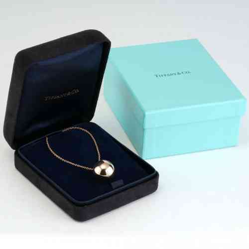 Tiffany & Co. Hardware Pendant 18k Rose Gold 19mm | New York