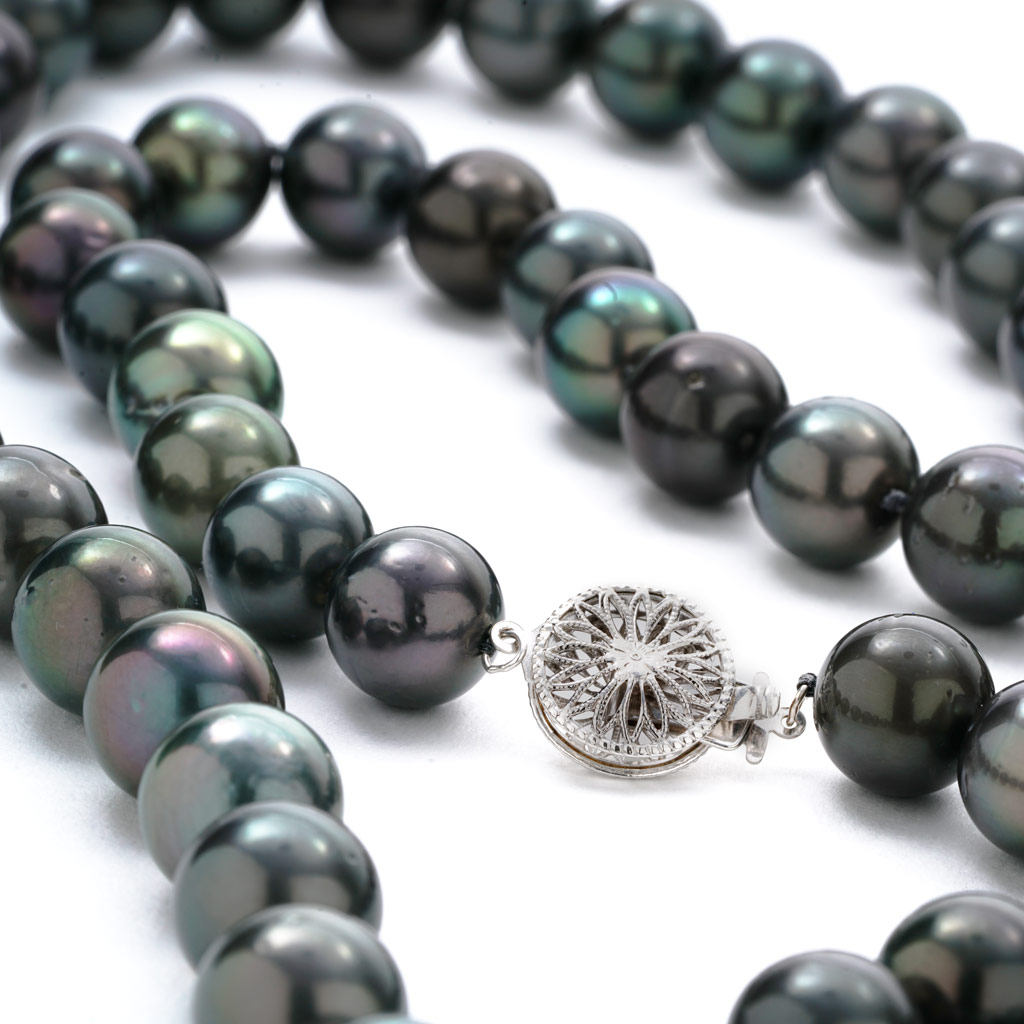 Hawaiian black pearl deals necklace